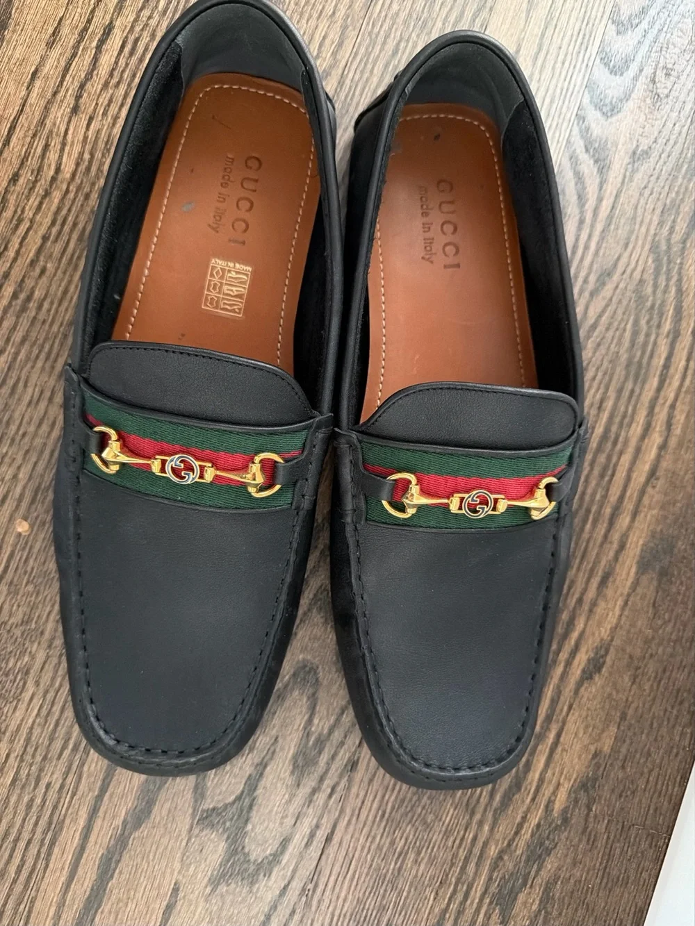 Gucci premium black